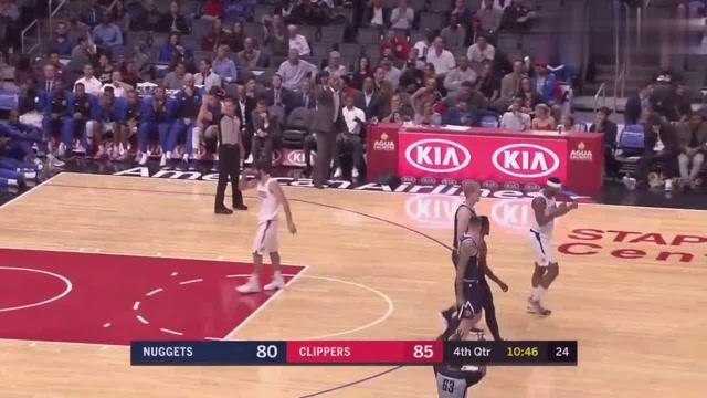  汉诺威96主场气势如虹开场十分钟连入两球奠定胜局  